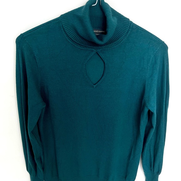 💙 Sexy fall turtleneck with keyhole detail - Picture 4 of 4